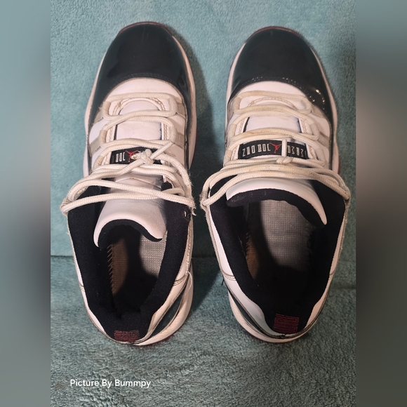 Nike Air Jordan 11 Low "Concord Bred" 2020 GS Size 6.5Y - Picture 5 of 16